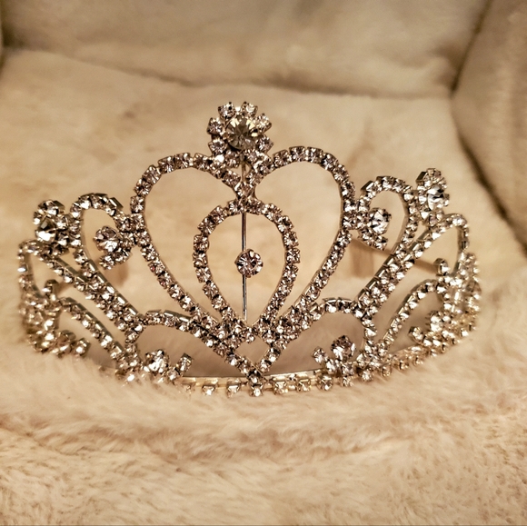 2 Rhinestone Tiaras - Picture 5 of 9